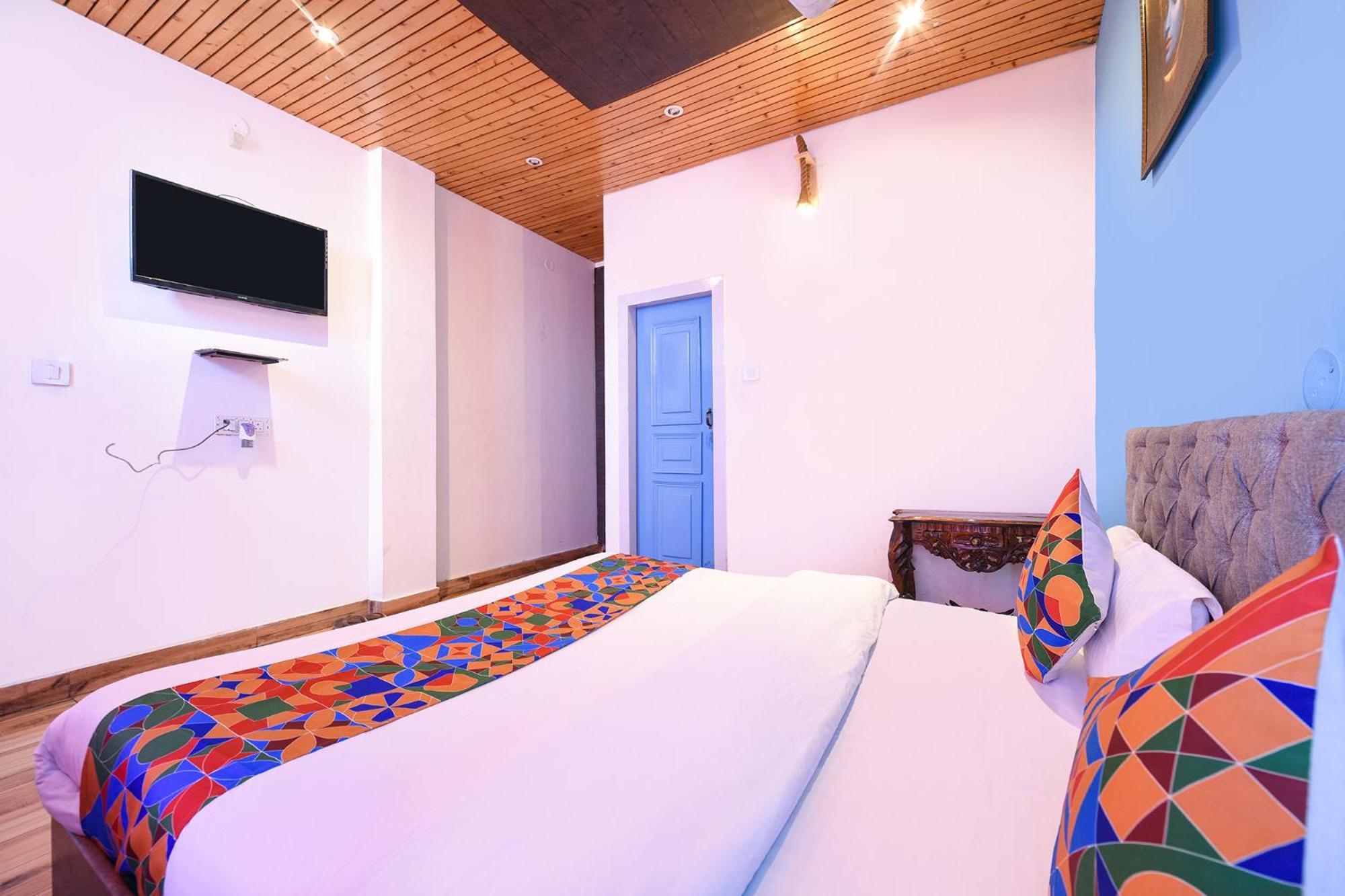 Fabhotel Kgf Dharampur  Eksteriør billede