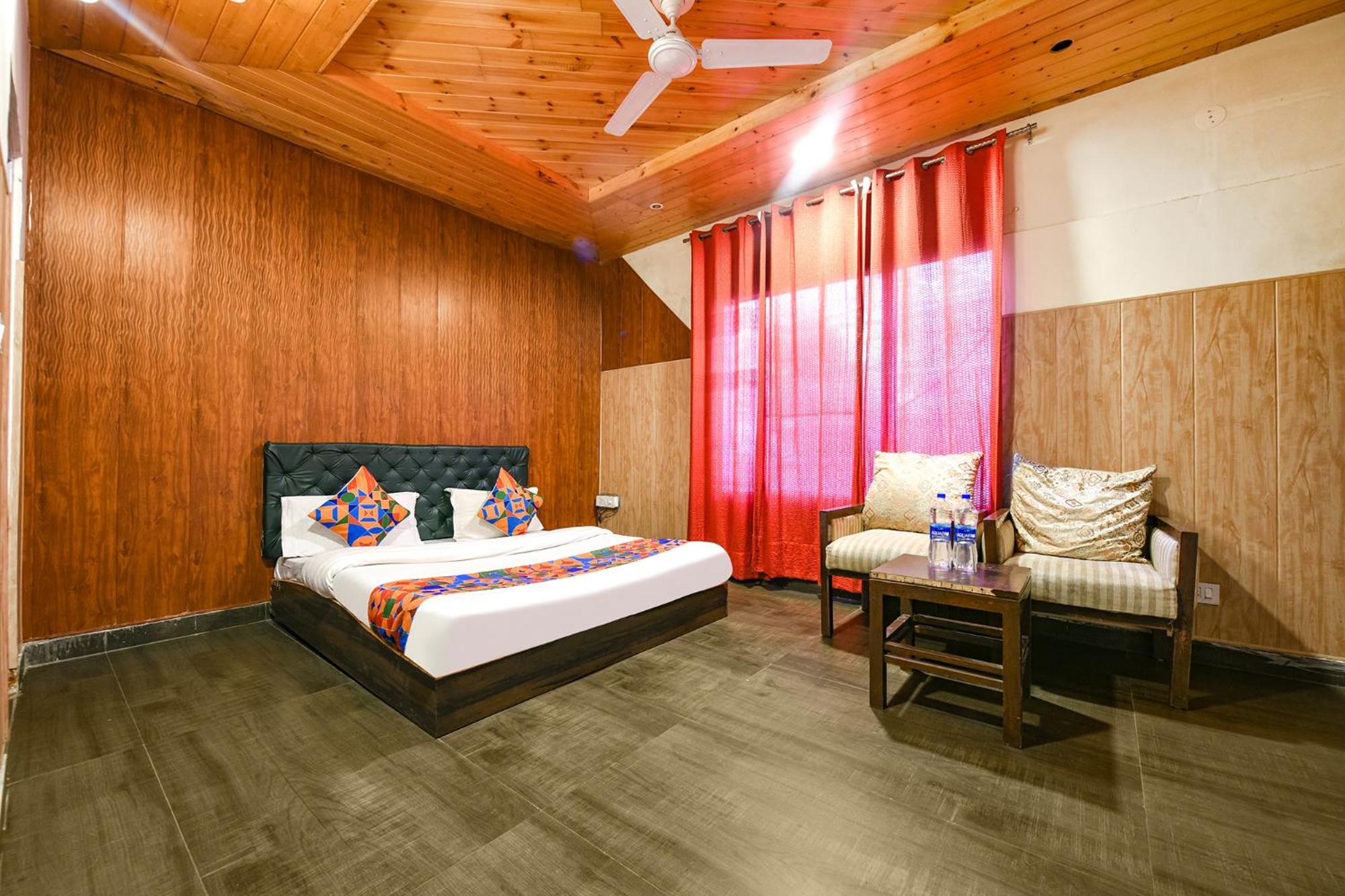 Fabhotel Kgf Dharampur  Eksteriør billede