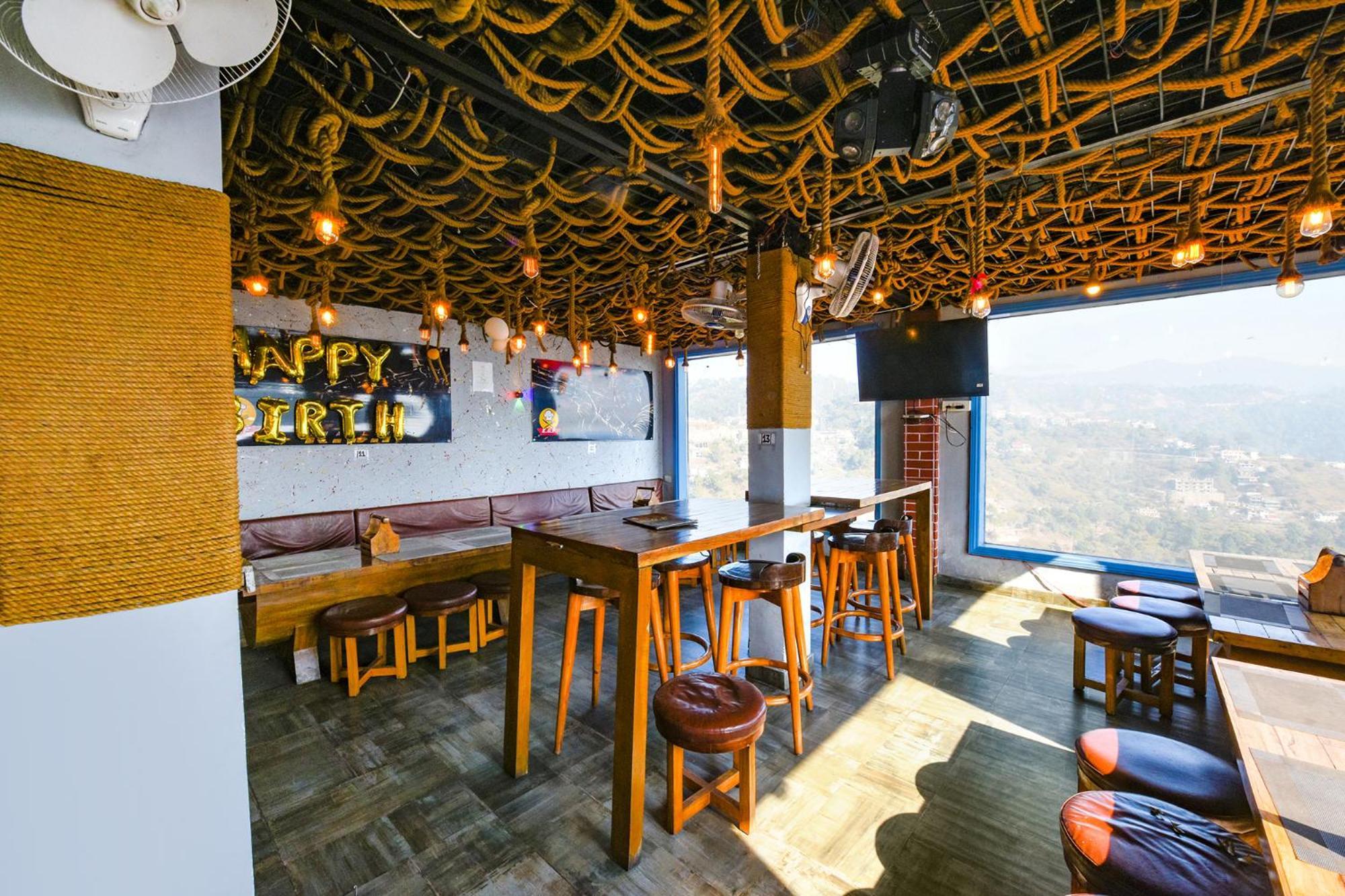 Fabhotel Kgf Dharampur  Eksteriør billede